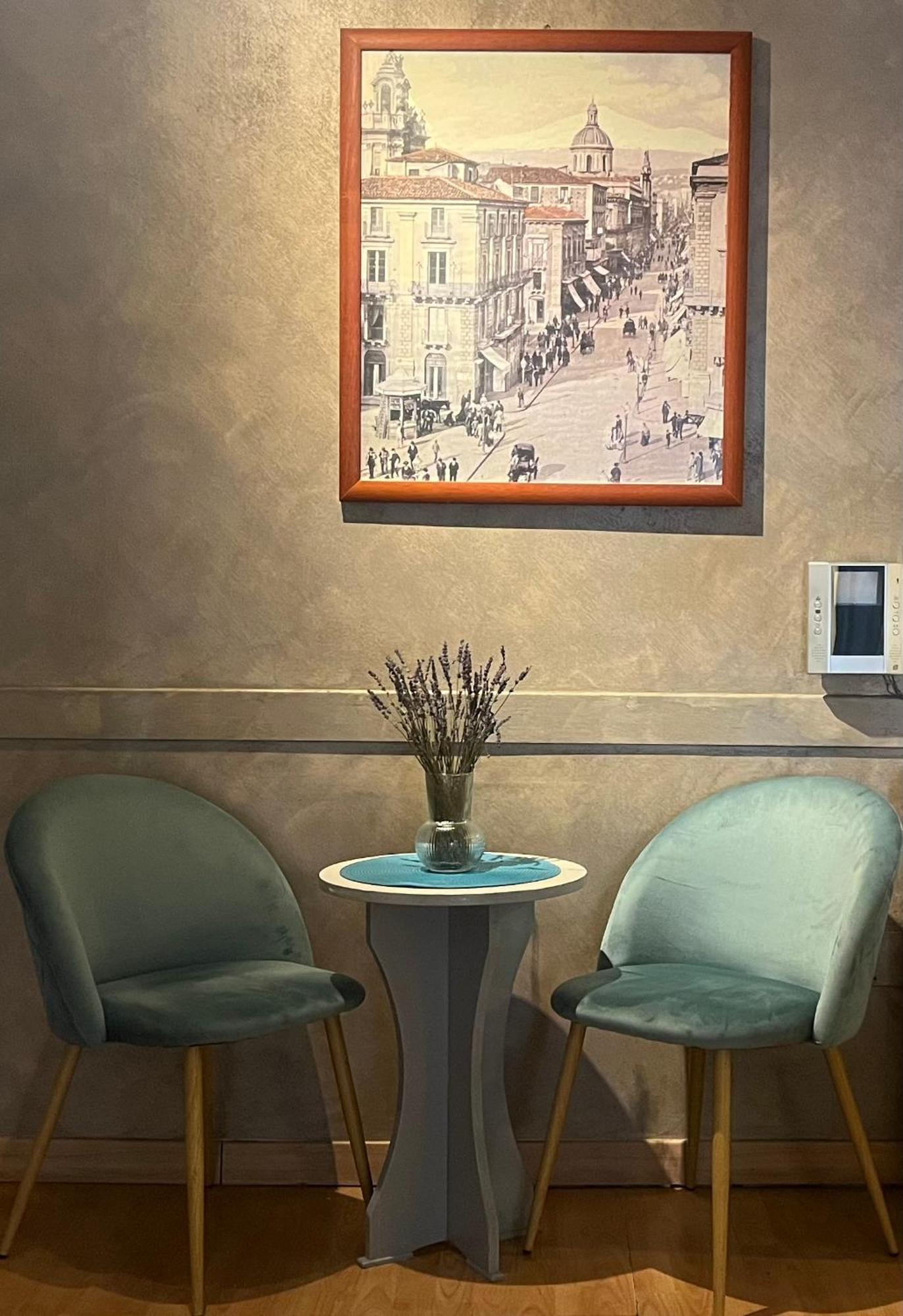 B&B Stesicoro Inhabit - Guesthouse City Center Катания Екстериор снимка